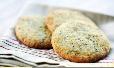 Orange, Poppy Seed and Milk Chocolate Biscuits